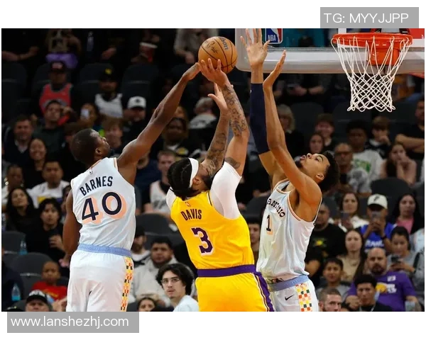 震撼NBA盖帽集锦高清回顾篮球场上的精彩瞬间与传奇封盖时刻