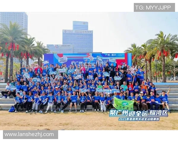 湛江马拉松盛况空前跑者齐聚展现城市活力与激情