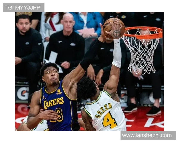 2018年火箭与湖人对决回顾:经典时刻与精彩瞬间的全面分析 2018年火箭与湖人对决回顾:经典时刻与精彩瞬间的全面分析