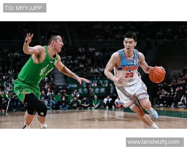 CBA新疆对阵辽宁精彩文字直播全程回顾与赛况分析