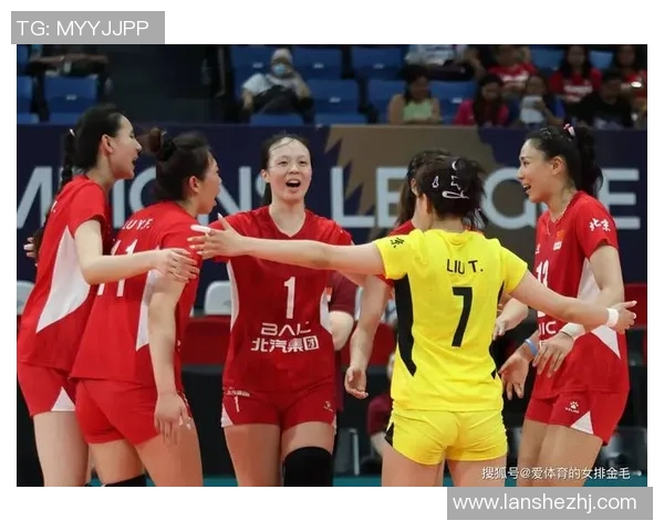 北汽女排与八一女排巅峰对决精彩回顾与赛场亮点分析 北汽女排与八一女排巅峰对决精彩回顾与赛场亮点分析