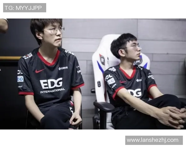 堤华纳与帕丘卡激战正酣双方争夺胜利的精彩对决回顾