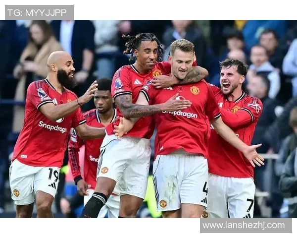 曼联遭埃弗顿逼平,英超积分榜跌至第五——红魔崛起的希望仍在? 曼联遭埃弗顿逼平,英超积分榜跌至第五——红魔崛起的希望仍在?