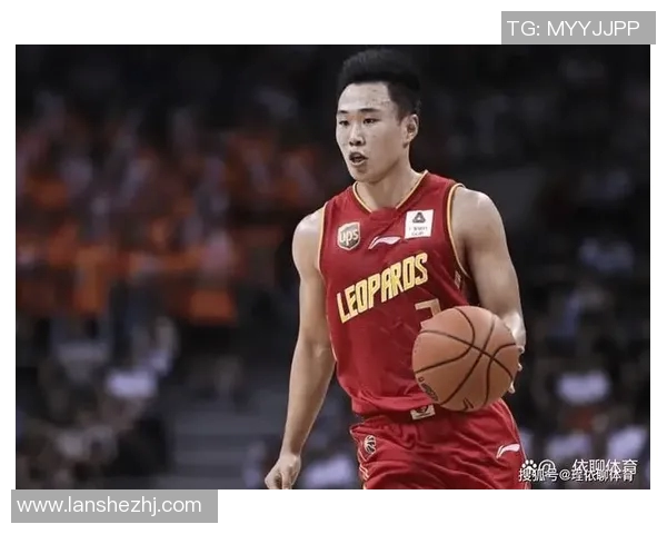 贺希宁:从篮球新星到职业生涯的辉煌之路探索与成长 贺希宁:从篮球新星到职业生涯的辉煌之路探索与成长