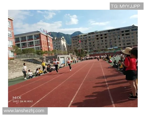 田宇翔的奋斗历程与梦想追寻：从平凡到卓越的成长故事